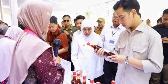 Wapres Gibran Apresiasi Nasabah Mekaar, Gubernur Khofifah: 2,4 Juta IRT Jatim Naik Kelas Lewat UMKM