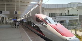 kereta-cepat-whoosh-beroperasi-mulai-2-oktober-2023-segini-harga-tiketnya