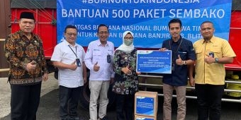 Satgas TBN BUMN Salurkan 1000 Paket Sembako Untuk Korban Banjir di Blitar dan Trenggalek