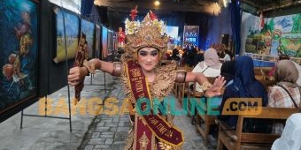 Peringati Hari Pahlawan, Dewan Kebudayaan dan Yayasan Omah Panji Kota Kediri, Gelar Khadiri Mewarna