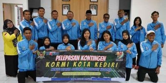 Siap Berlaga di Fornas VIII 2025 NTB, Gus Qowim Lepas Kontingen Kormi Kota Kediri