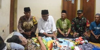Wakil Wali Kota Kediri Beri Bantuan Paket Sembako ke 30 Eks ODGJ di Kelurahan Ngampel