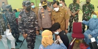 Targetkan Capai 70 Persen, Pangkoarmada II Gelar Serbuan Vaksin di Ngawi 30 Ribu Dosis