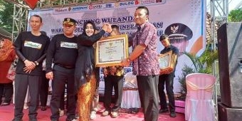 Pengendalian Inflasi, Bupati Mojokerto Ikfina Launching Wulandari