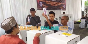 Uji Coba Sistem Jelang Pemilu 2024, KPU Jombang Gelar Simulasi