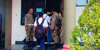 Bolos Sekolah di Hari Guru, Puluhan Siswa di Blitar Terjaring Razia Satpol PP