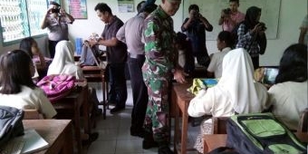 Cegah Kenakalan Pelajar, Polsek-Koramil Ngantru Gelar Operasi Tumpas