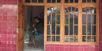 DBD Serang Belasan Warga, Komunitas Pemuda di Sampung Ponorogo Gelar Fogging Mandiri