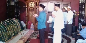 Habib Abdullah bin Muhammad Al Haddad dan Gus Ipul Takziah ke Ra Lilur