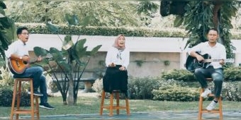 Hibur Warga, Staf Disbudpar Surabaya Ciptakan Lagu Lawan Virus Corona