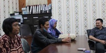 Keluhkan Cuci Darah jauh, Penderita Gagal Ginjal di Situbondo Wadul ke Dewan