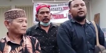 Warga Kembali Gelar Aksi Tolak Minimarket Modern di Pacet Mojokerto