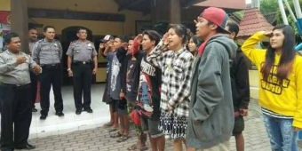 Polsek Bangilan Gembleng 12 Anak Punk Lewat Wawasan Kebangsaan 