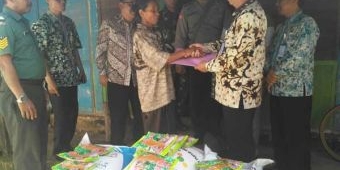 Pemkab Tuban Santuni Pemilik Lahan Jagung Tempat Penggerebekan Teroris