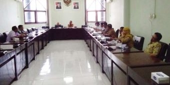 DPRD, Dishub, dan Paguyuban Duduk Bersama Cari Solusi Polemik Angkot dan Ojol