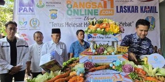 Kiai Asep Pimpin Doa HUT ke-11 BANGSAONLINE, Wagub Emil Puji Media Berkualitas dan Berintegritas