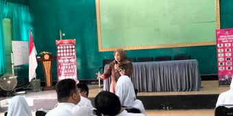 Ajak Jadi Pemilih Kritis, KPU Sosialisasi Pemilu 2024 kepada Siswa di SMAN 2 Kota Batu