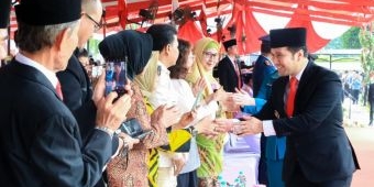 Pimpin Upacara Hari Pahlawan, Wagub Emil Dardak Ajak Generasi Muda Lanjutkan Perjuangan