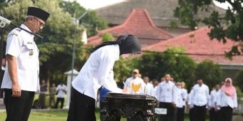 Perkuat Pengawasan, Wali Kota Kediri Teken Piagam Audit Intern