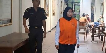 Tega Bunuh Anak Kandungnya, Seorang Ibu asal Gresik Dituntut 12 Tahun Penjara