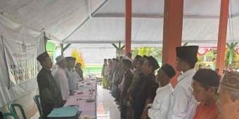 Kantah Kabupaten Pasuruan Lakukan Penandatanganan Akta Ikrar Wakaf Masal di KUA Rejoso