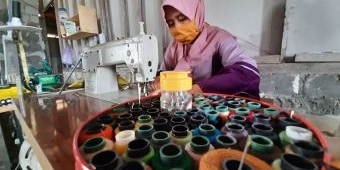 Siti Hamidah, IRT yang Sukses Jadi Penjahit, Berkat Pelatihan dari PEPC