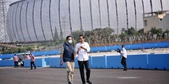 Jokowi-Anies Mesra di Sirkuit Formula E: PSI, PDIP, dan Buzzer Panas Dingin?