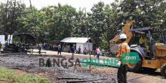 Penertiban 'Rengkek' di Sumur Tua Bojonegoro, Selamatkan Minyak yang Hilang