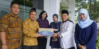 Unipa Surabaya Sediakan 1.926 Botol Air Kemasan Untuk Resepsi Puncak Satu Abad NU