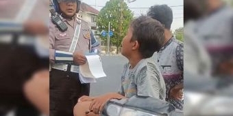 Viral Ada Anak Nangis saat Ditilang, Polisi Panggil Orang Tuanya