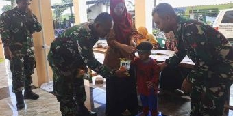 Tingkatkan Kesehatan Ibu dan Anak, Satgas TMMD Sidoarjo Gelar Posyandu di Desa Penambangan