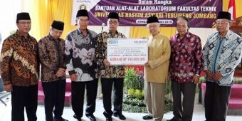 Kunjungi Unhasy Berikan Bantuan Alat Lab, Dirut Sucofindo Cerita Sosok Gus Sholah Sebagai Mentor