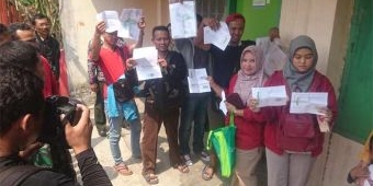 Kantor Pemasaran Griya Bicak Asri di Trowulan Didemo Warga, Pengembang Kabur