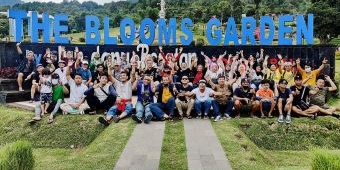 Bangun Kebersamaan, Wartawan dan Karyawan HARIAN BANGSA dan BANGSAONLINE Tour ke Bali