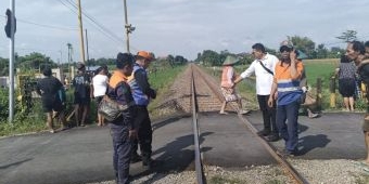 KAI Daop 7 Sesalkan Laka Motor yang Tertemper KA Brantas di JPL 265 Kediri