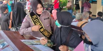 Satlantas Polresta Sidoarjo Terjunkan Petugas Pendamping di Samsat, Urus Pajak Kendaraan Kini Lebih