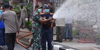 Covid-19 Merajalela, Kodim di Wilayah Kodam Brawijaya Kerahkan Ratusan Personel Semprot Disinfektan
