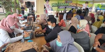 Bangkitkan Ekonomi Jatim, DPMPTSP Jatim Jemput Bola Layanan Perizinan Berbasis Desa/Kelurahan