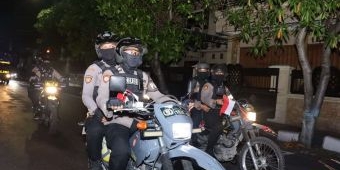Aparat Gabungan TNI-Polri Gelar Patroli Skala Besar di Lamongan