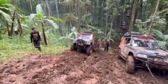 Meriahkan Milad ke-289 Ponpes Sidogiri Pasuruan, SOE 4 Diikuti 214 Offroader dari Berbagai Daerah
