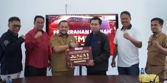 3 Pemenang Sayembara Nama Stadion Kediri Terima Hadiah Total Rp22,5 Juta