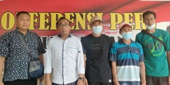 Buntut Pemblokiran Balai Desa, Kades dan Warga Talangkembar Jalani Pemeriksaan di Polres Tuban