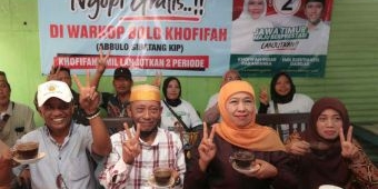 Pertebal Kemenangan di Kota Pahlawan, Relawan Khofifah-Emil Sediakan Kopi Gratis 