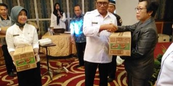 Serahkan Bantuan Sembako ke 39 Panti Asuhan, Wawali Malang: Ini Amanat UUD