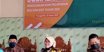 Cegah Penyimpangan Dana BOS, Kejari-Kemenag Trenggalek Gelar Sosialisasi di MAN 1