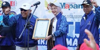 Dapat Penghargaan dari Kormi, Wali Kota Kediri Serukan Olahraga Jadi Gaya Hidup