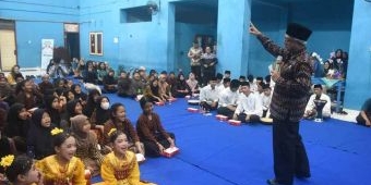 Hadiri Peringatan Hari Anak di Bandar Kidul, Gus Qowim: Anak-Anak Kota Kediri Harus Berakhak Baik