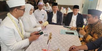 Khutbah Nikah, Kiai Asep Tekankan Pentingnya Keluarga Didasarkan Cinta dan Taqwa