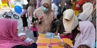  Posyandu untuk 10.000 Ibu dan Balita di Sidoarjo Berlangsung Seru