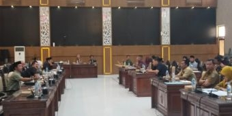 Komisi I DPRD Kota Probolinggo Gelar RDP Terkait Keluhan Warga soal Home Stay di Ketapang